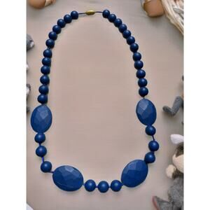 Chewbeads Perry Necklace Blue Silicone Teething 
Safe BPA Free Mom Jewelry